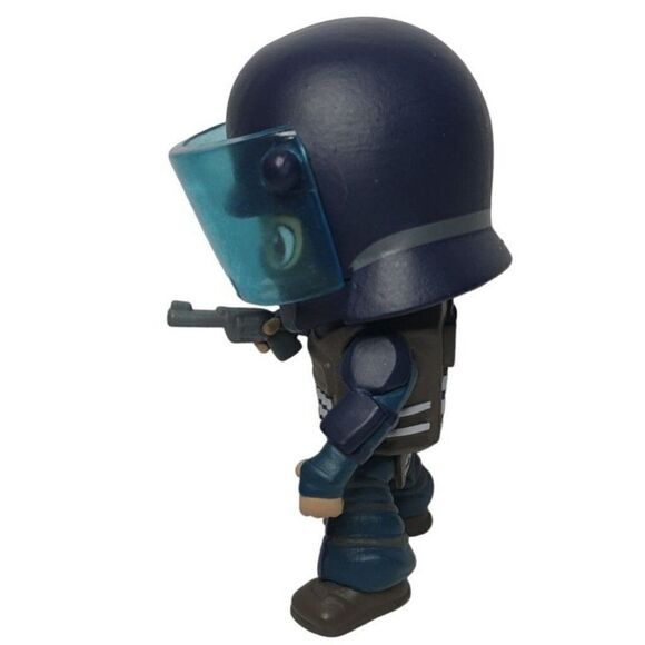 Six Collection Montagne Chibi Figurine Series 1 Video Games Mini Figure - Picture 4 of 5